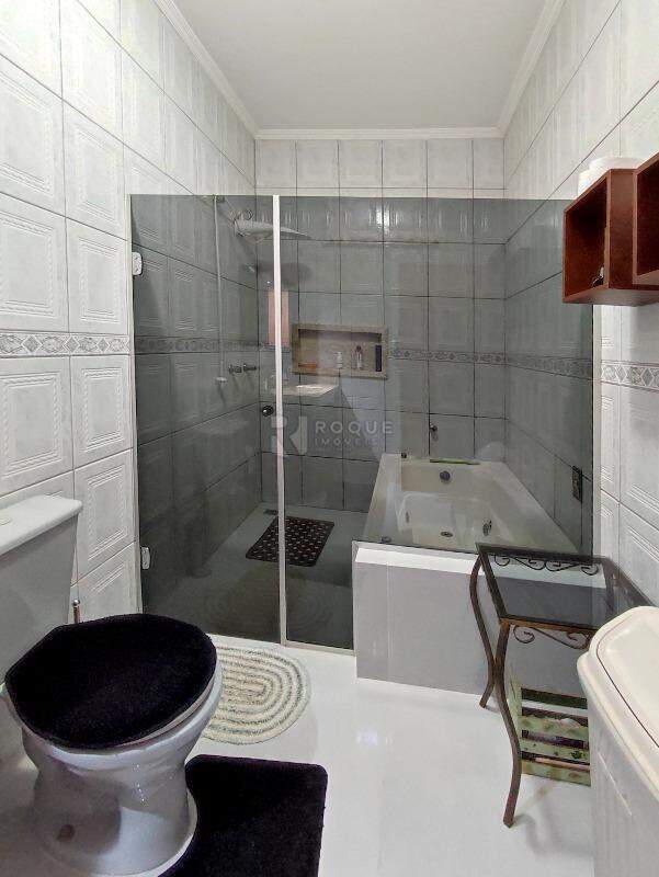Casa Residencial à venda no bairro Jardim Residencial Village: WC DA SUÍTE 1