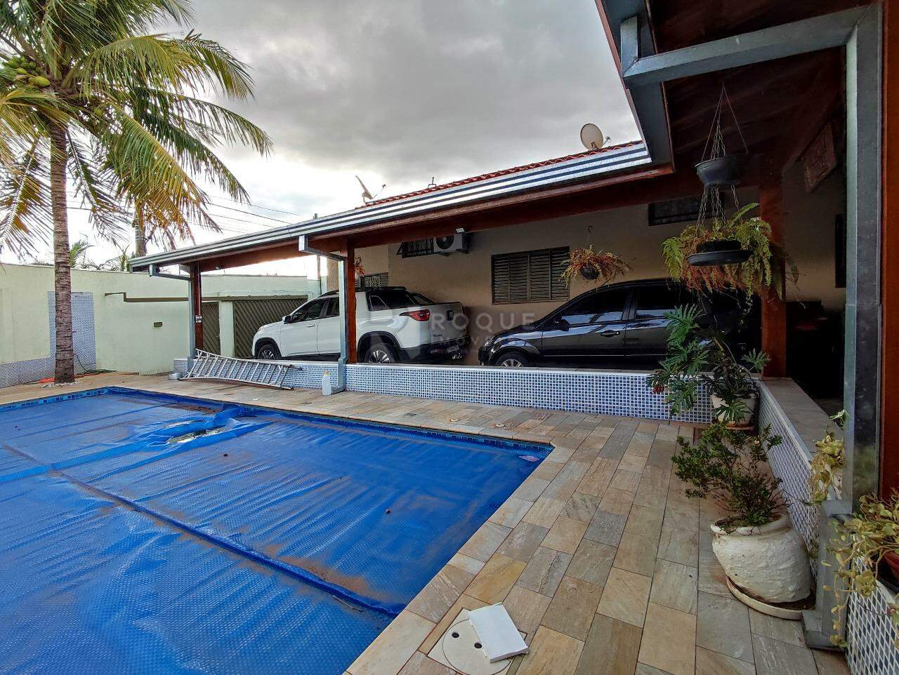 Casa Residencial à venda no bairro Jardim Residencial Village: GARAGEM