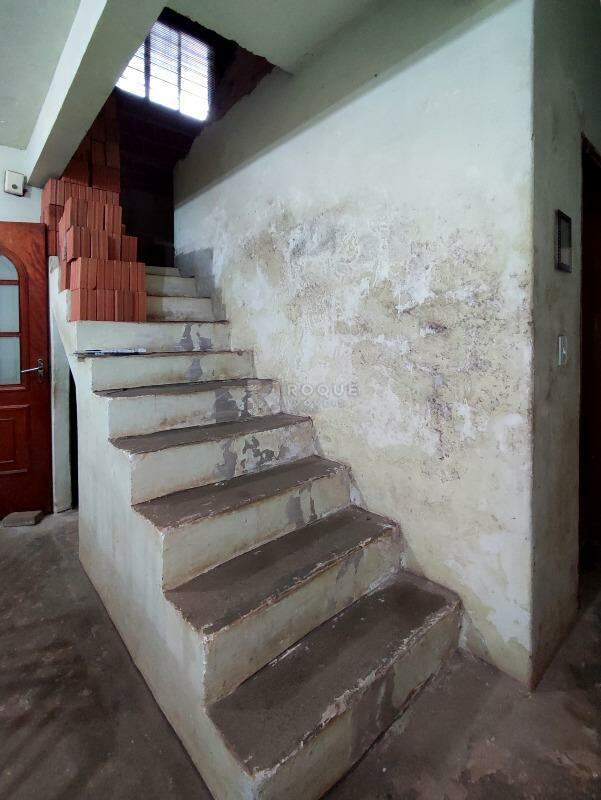 Casa Residencial à venda no bairro Jardim Santa Adélia: ACESSO PISO SUPERIOR
