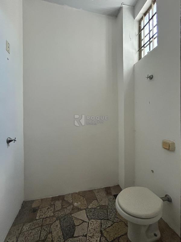 Salão para aluguel no bairro Jardim Residencial Regina Bastelli: WC social 2