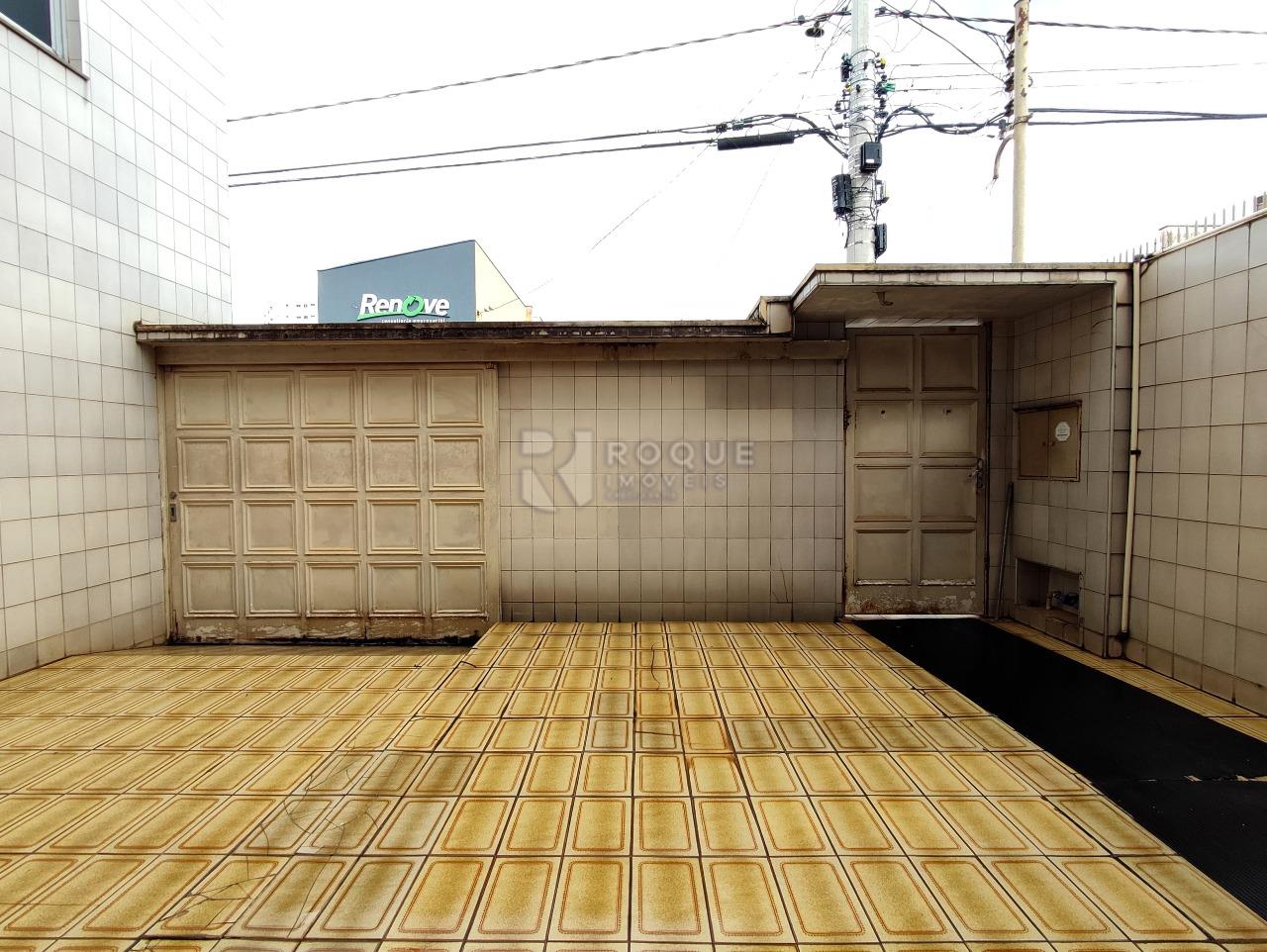 Casa Residencial à venda no bairro Vila São João: ENTRADA