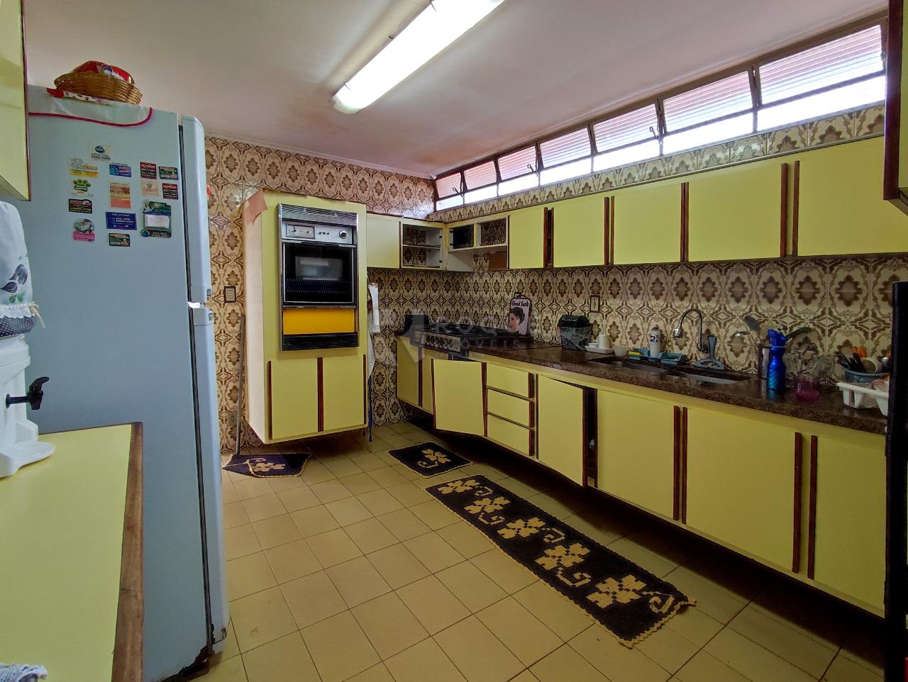 Casa Residencial à venda no bairro Vila São João: COZINHA