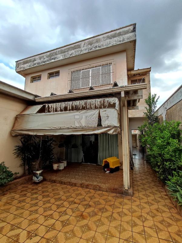 Casa Residencial à venda no bairro Vila São João: FUNDOS