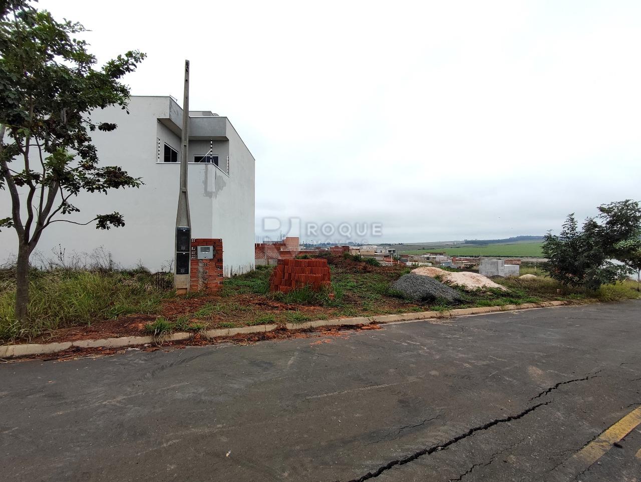 Terreno à venda no bairro Jardim Marajoara: 
