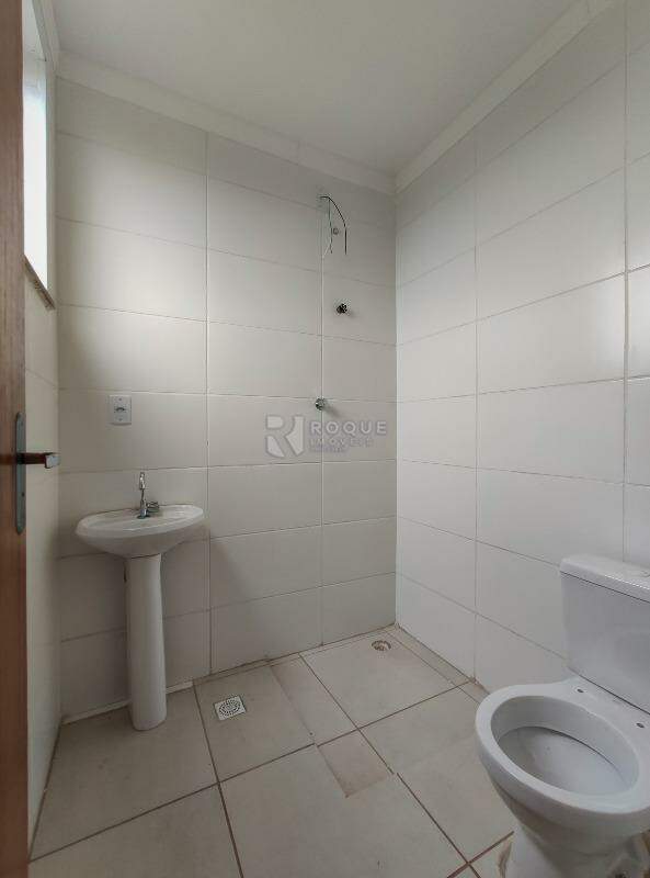 Casa em condomínio para aluguel no bairro Residencial Villaggio Mielli: WC social