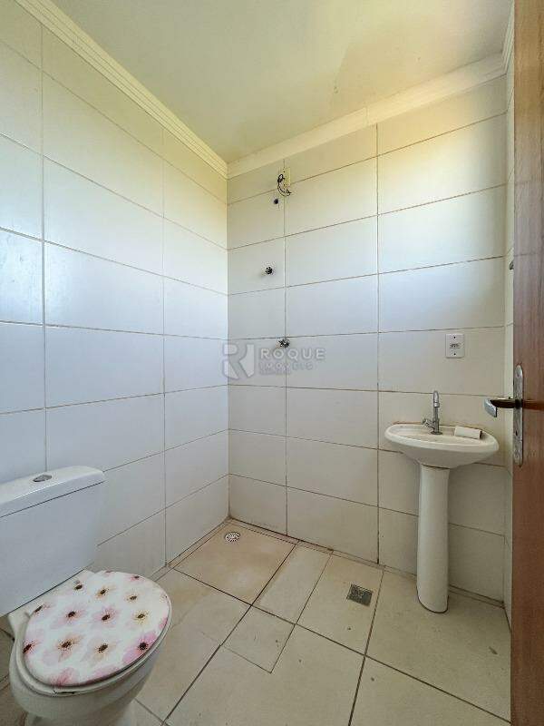 Casa em condomínio para aluguel no bairro Residencial Villaggio Mielli: WC social segundo andar 