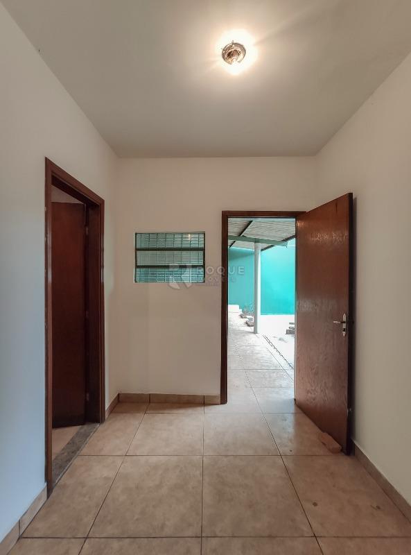 Casa Residencial para aluguel no bairro Jardim Montezuma: Cozinha 
