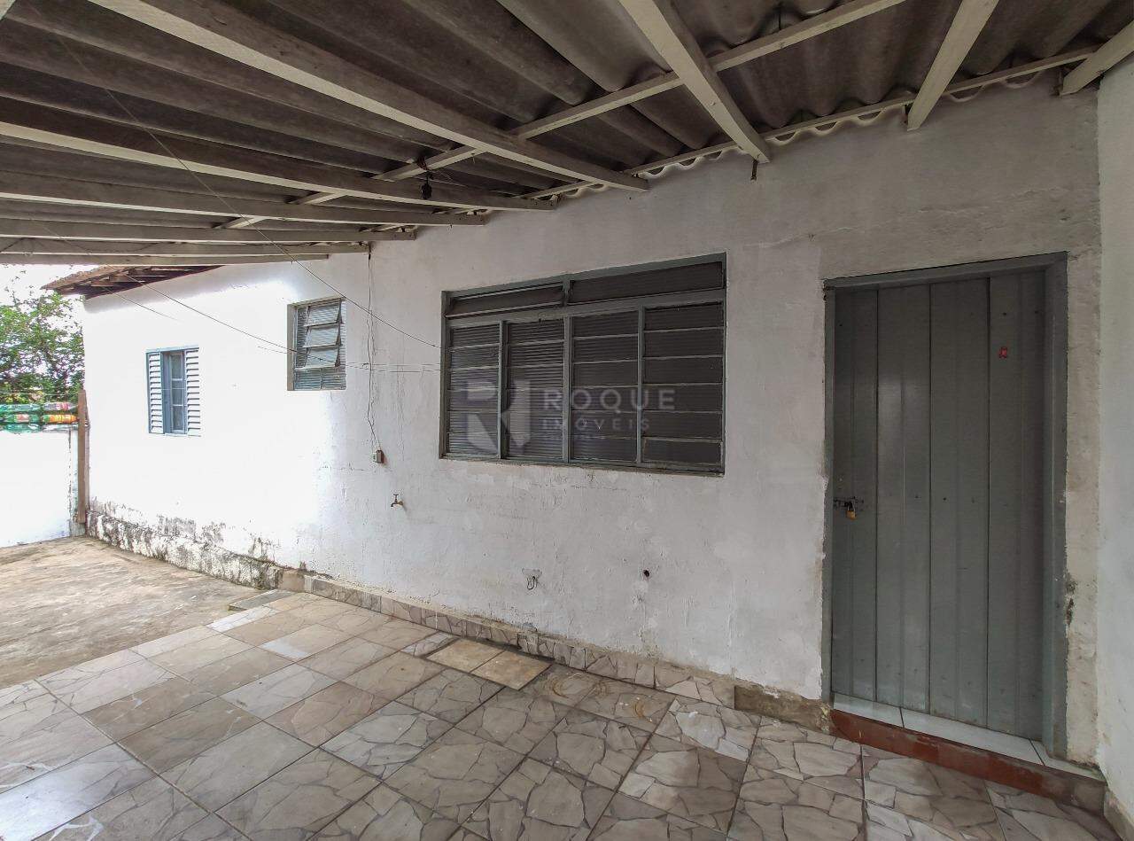 Casa Residencial para aluguel no bairro Jardim Nova Itália: Rancho 