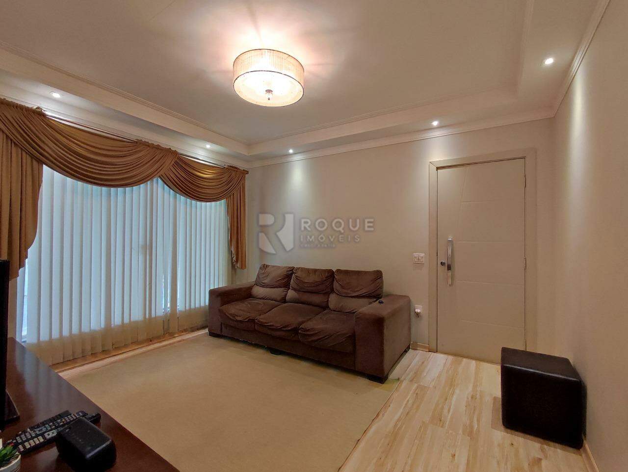 Chácara à venda no bairro Jardim do Lago: SALA DE TV