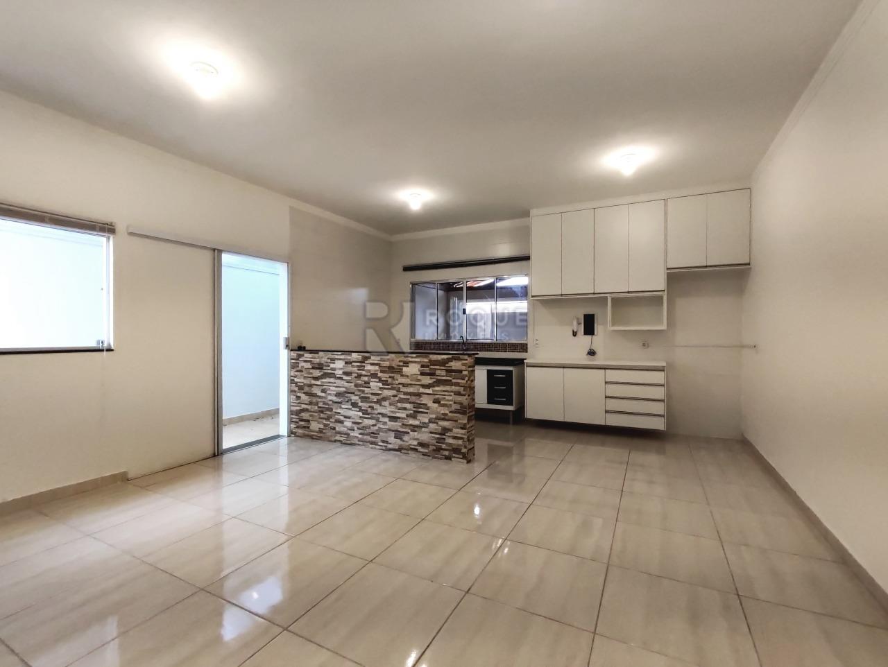 Casa Residencial à venda no bairro Residencial Palmeira Real: SALA / COZINHA