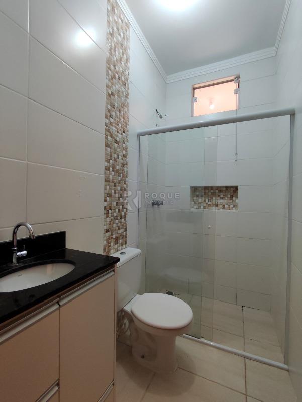 Casa Residencial à venda no bairro Residencial Palmeira Real: BANHEIRO SOCIAL