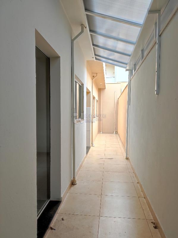 Casa Residencial à venda no bairro Residencial Palmeira Real: LATERAL EXTERNA