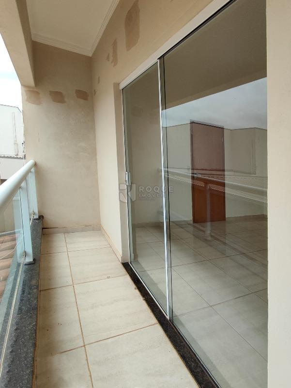 Casa Residencial à venda no bairro Residencial Palmeira Real: SACADA DORMITÓRIO 1