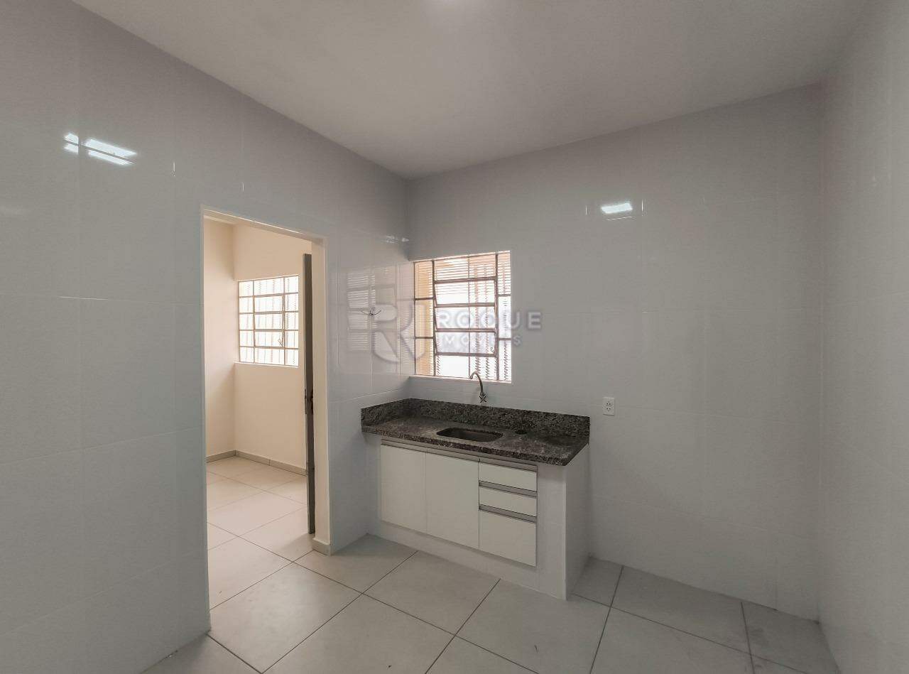 Casa Residencial para aluguel no bairro Jardim São Paulo: Cozinha 