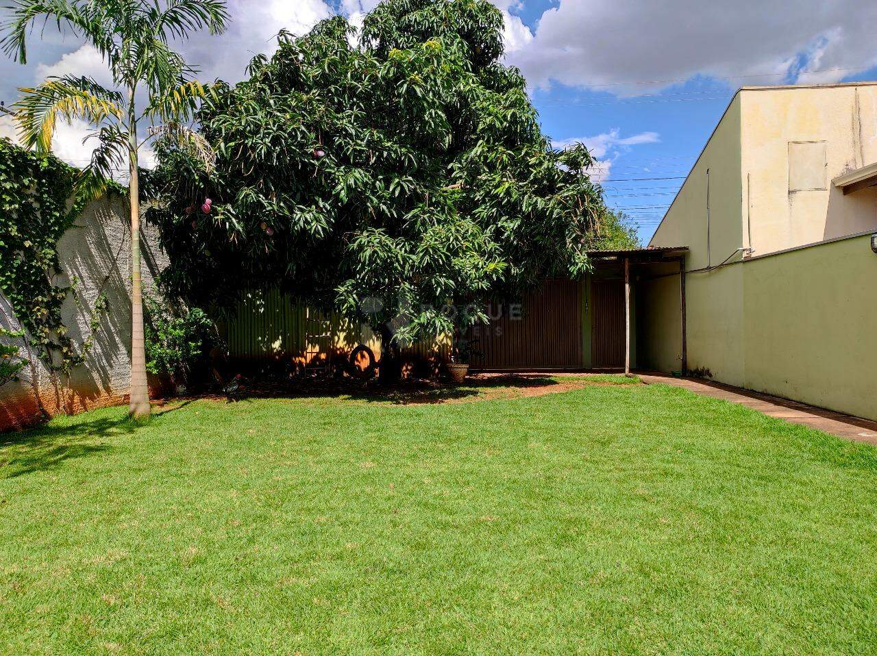 Terreno à venda no bairro Jardim Caieira: 