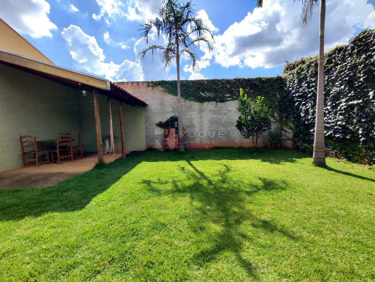 Terreno à venda no bairro Jardim Caieira: 