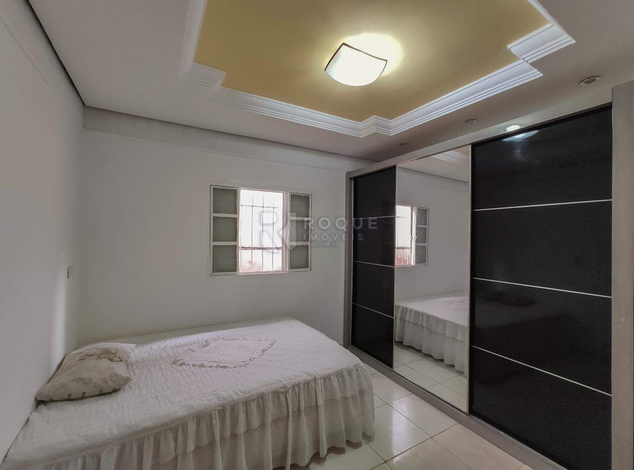 Casa Residencial para aluguel no bairro Jardim Cavinato: Dormitório 2