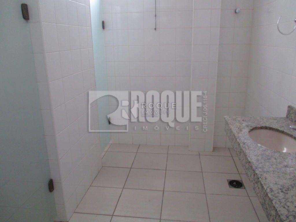 Barracão/Galpão à venda no bairro Jardim Santa Barbara: VESTIÁRIO 1