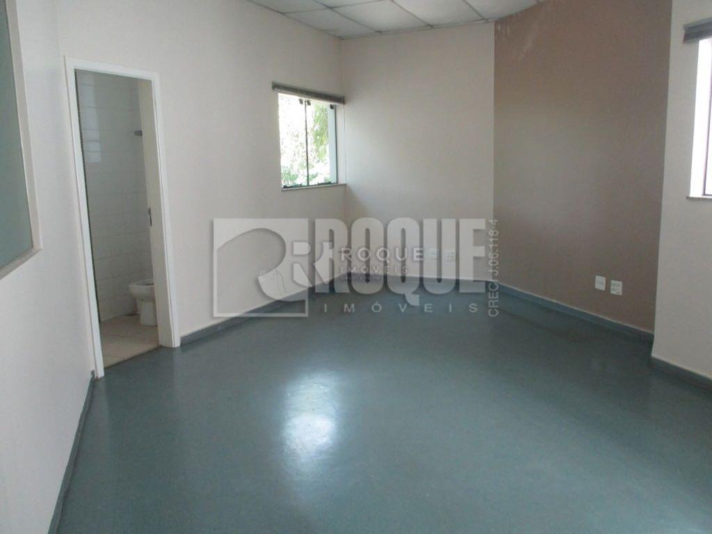 Barracão/Galpão à venda no bairro Jardim Santa Barbara: SALA