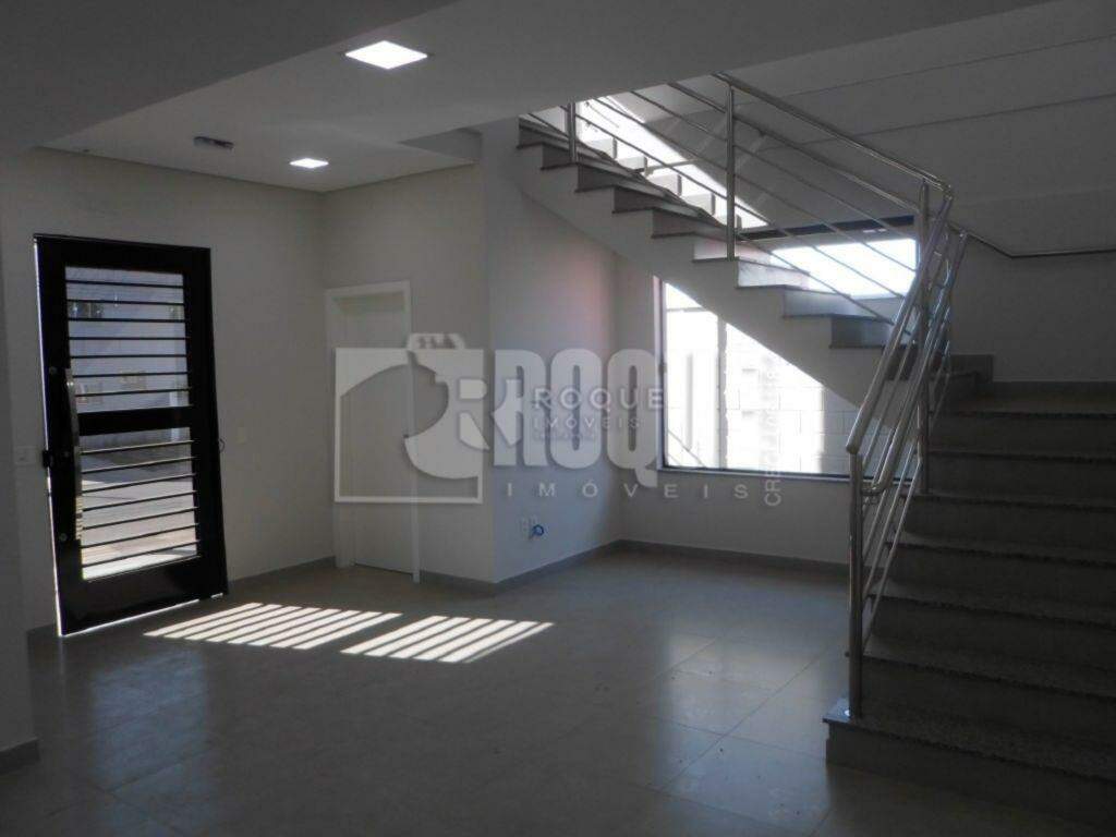 Barracão/Galpão à venda no bairro Centro Industrial de Limeira - CIL: SALÃO