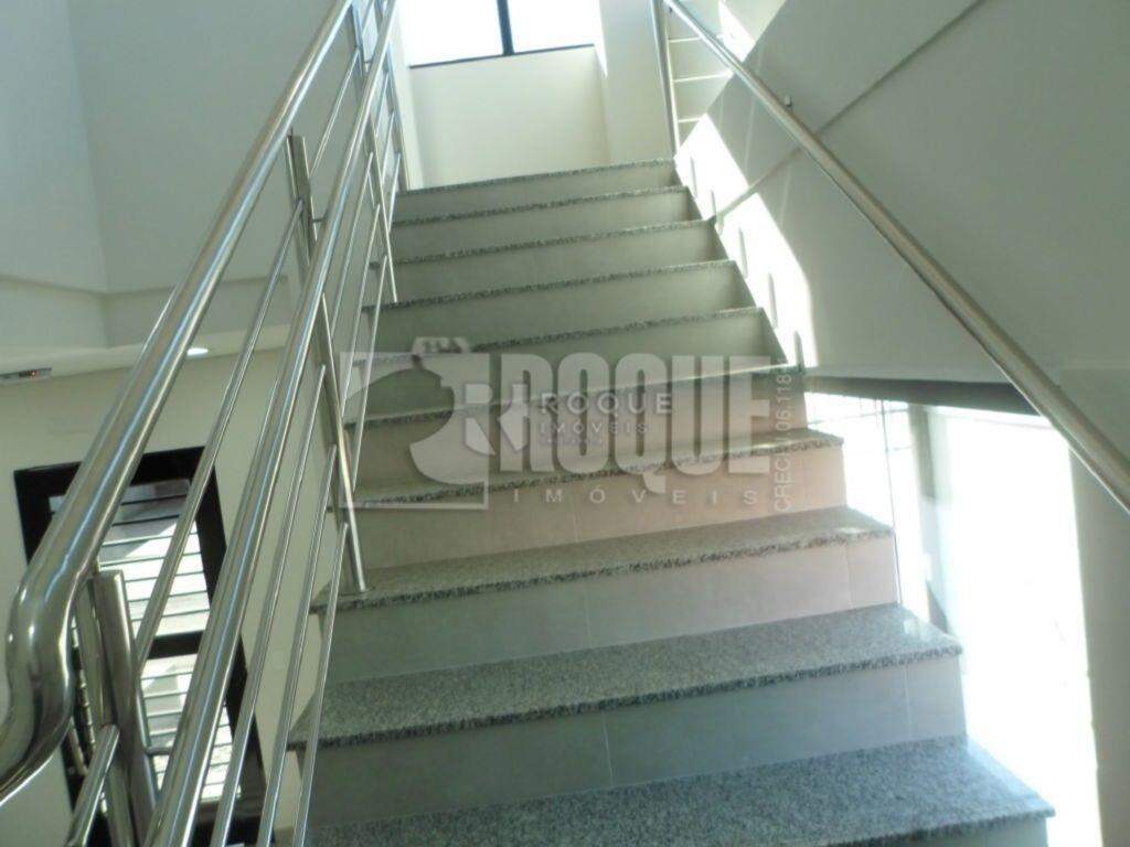 Barracão/Galpão à venda no bairro Centro Industrial de Limeira - CIL: ACESSO AO PISO SUPERIOR