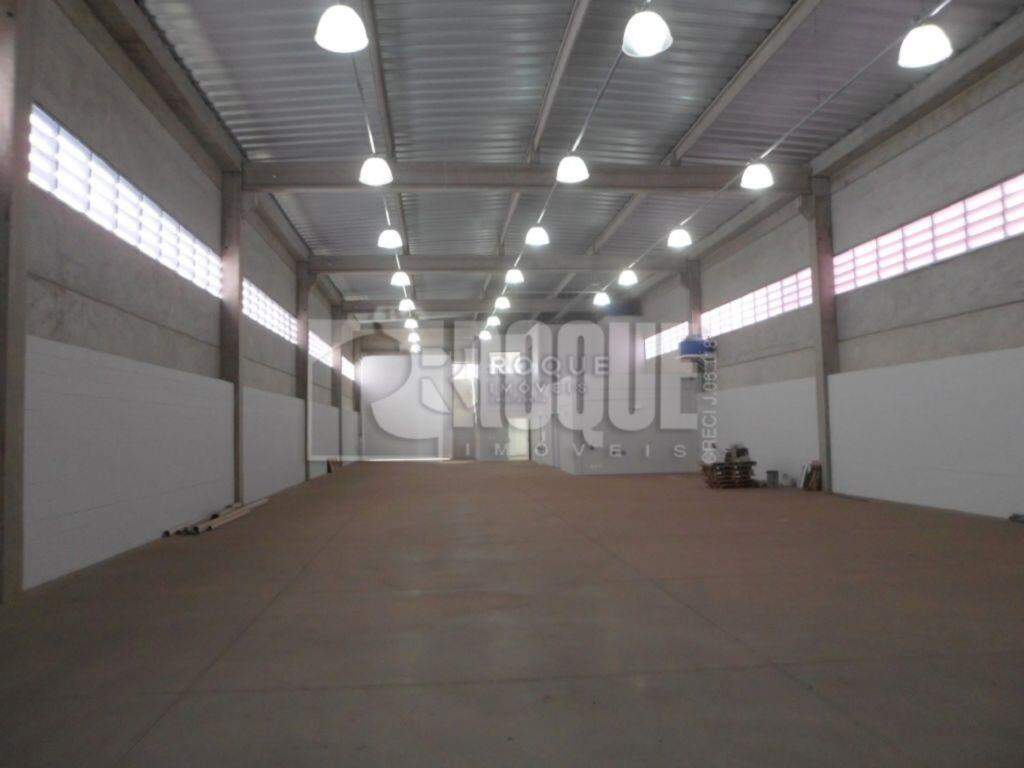 Barracão/Galpão à venda no bairro Centro Industrial de Limeira - CIL: GALPÃO
