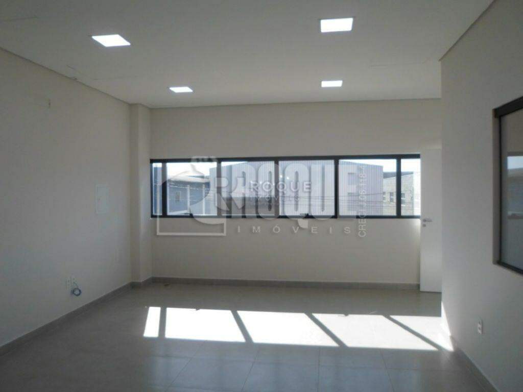 Barracão/Galpão à venda no bairro Centro Industrial de Limeira - CIL: SALA 2