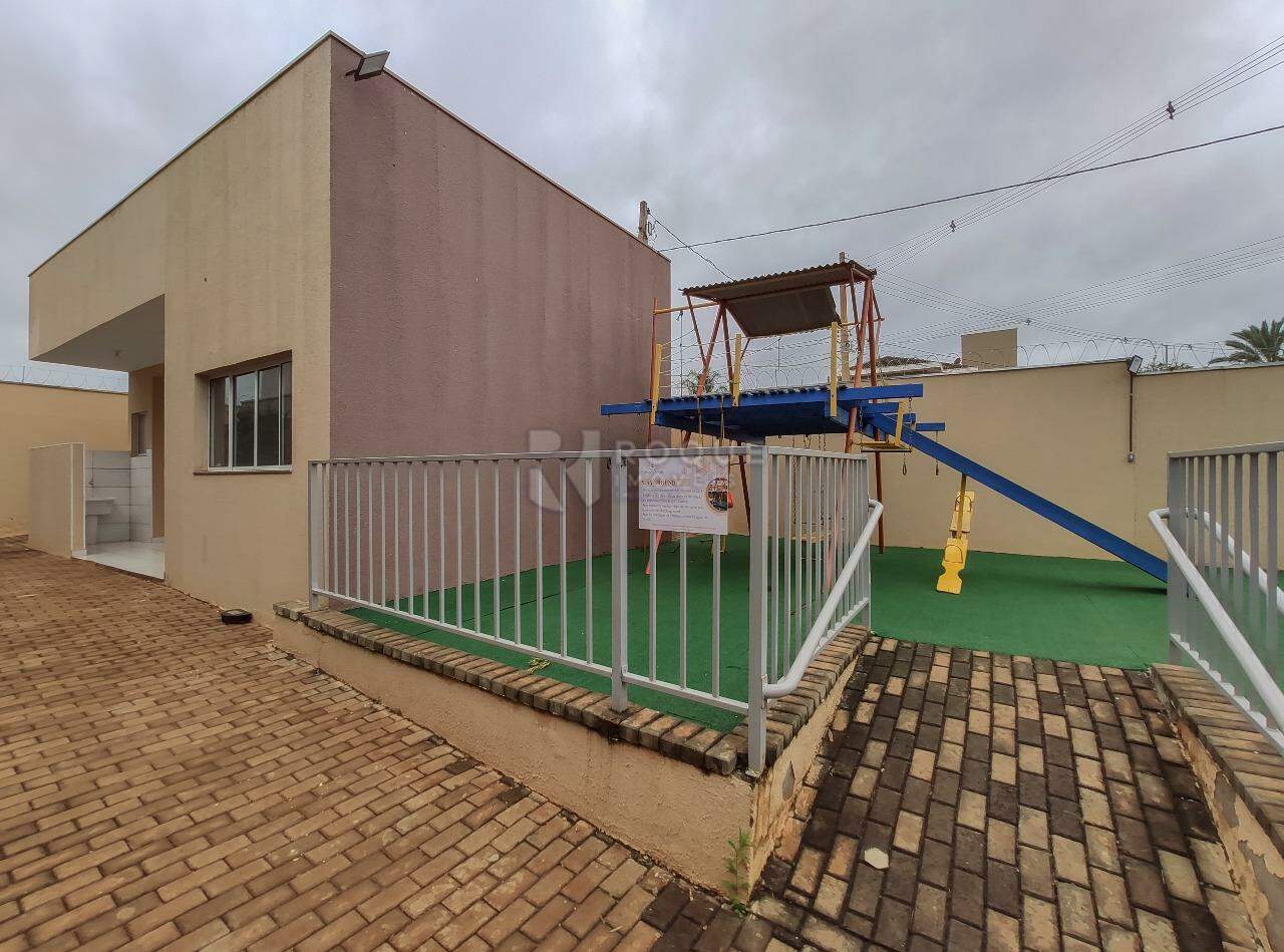 Casa em condomínio à venda no bairro Residencial Villaggio Mielli: 