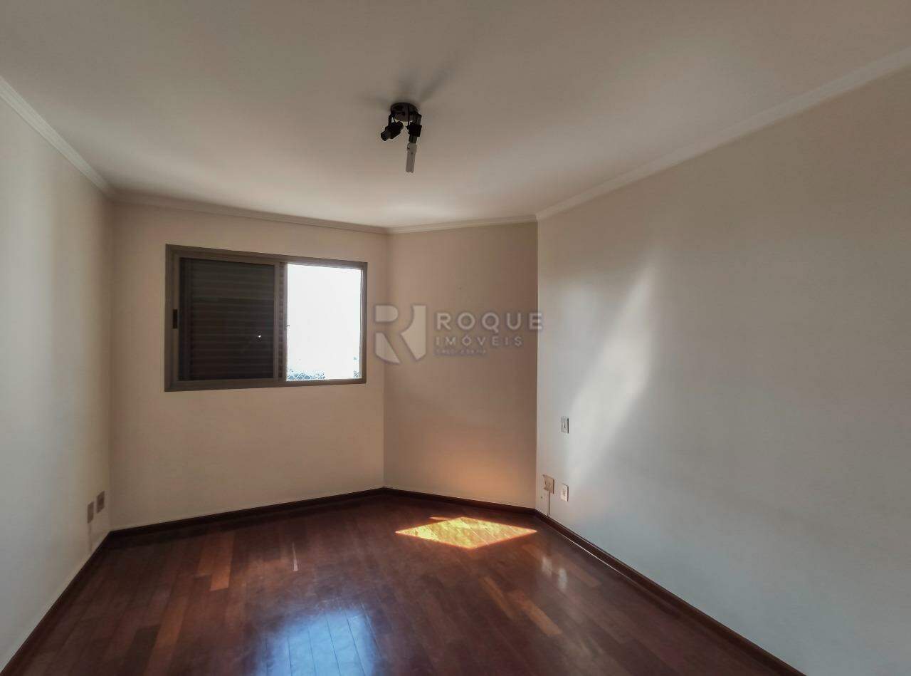 Apartamento para aluguel no bairro Centro: Dormitório 3