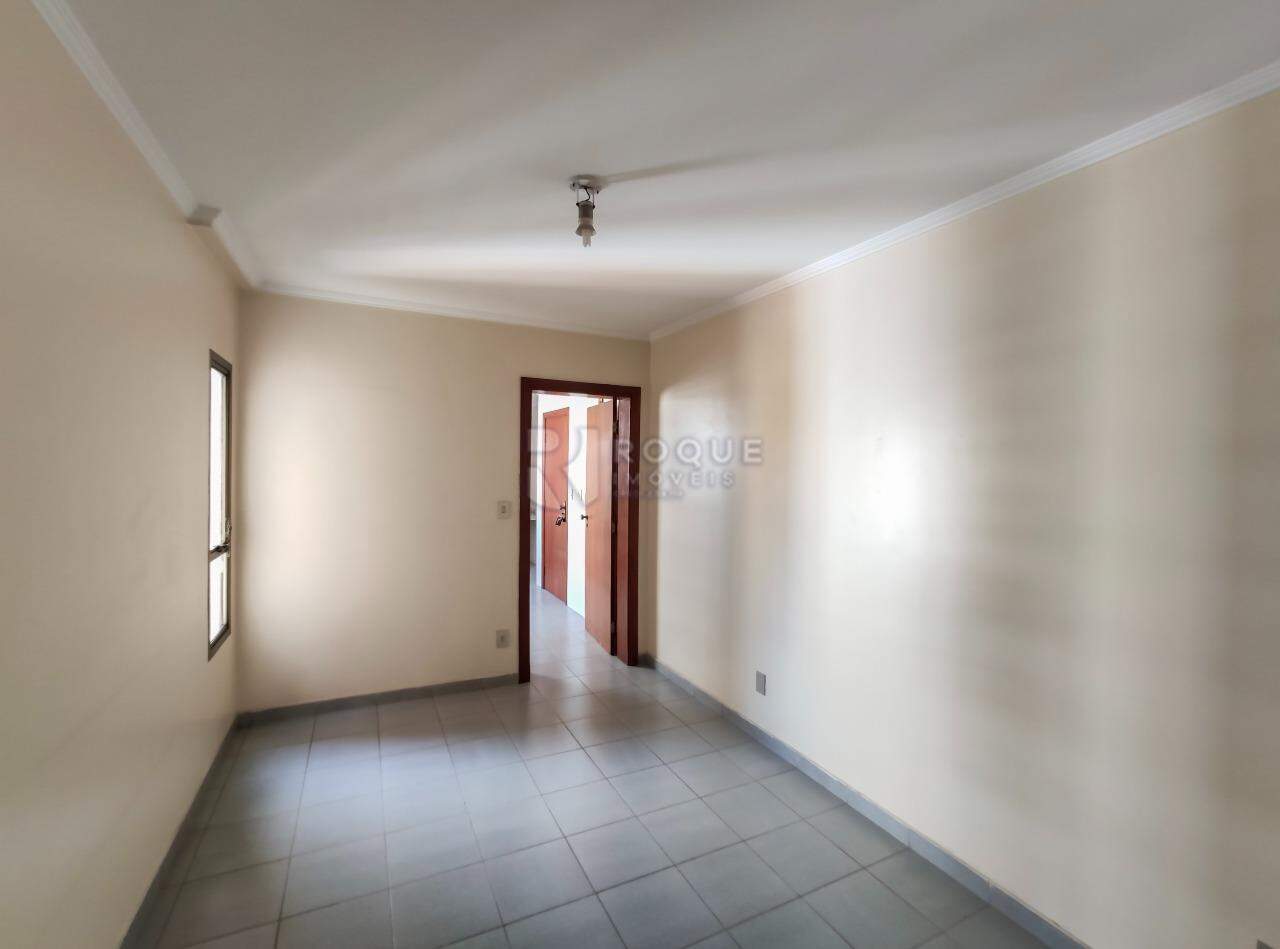 Apartamento para aluguel no bairro Centro: Hall / copa 