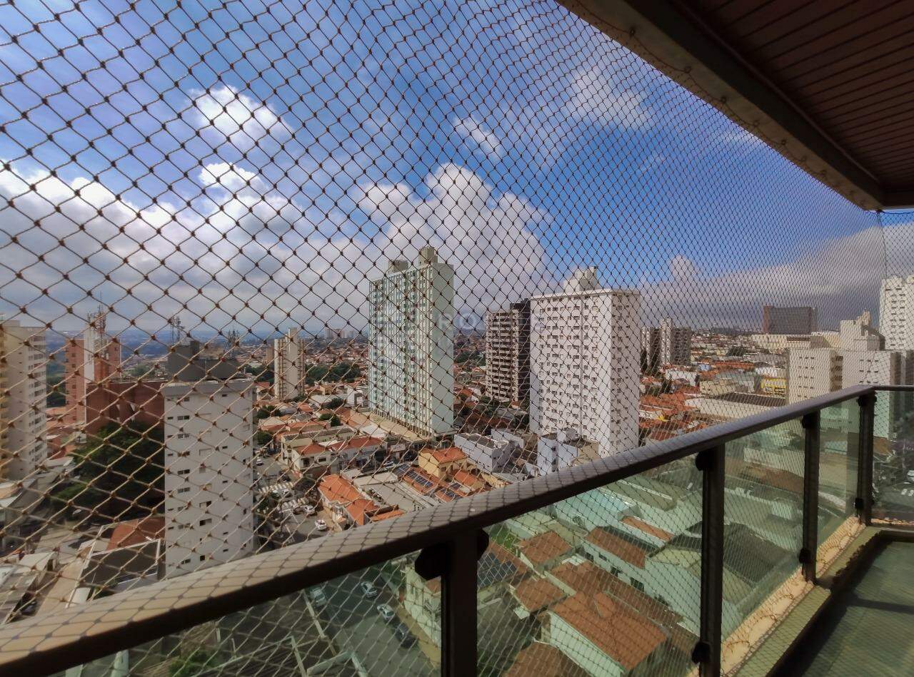 Apartamento para aluguel no bairro Centro: Sacada 