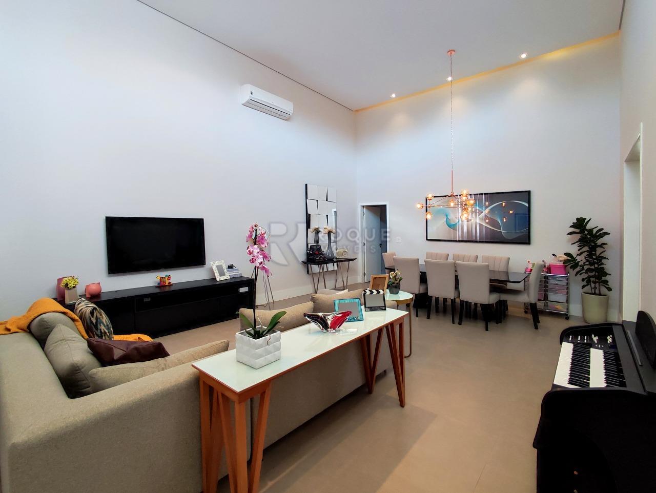 Casa em condomínio à venda no bairro Terras de São Bento II: SALA DE ESTAR