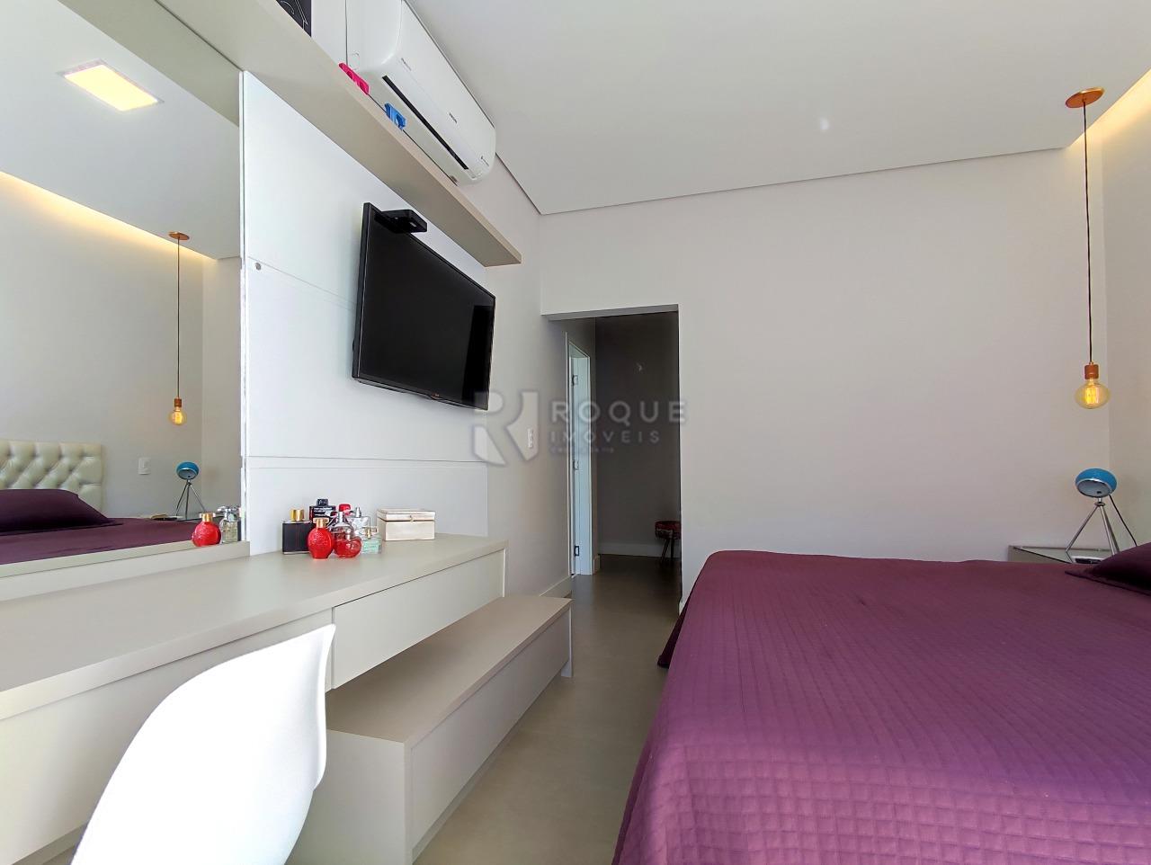 Casa em condomínio à venda no bairro Terras de São Bento II: SUÍTE