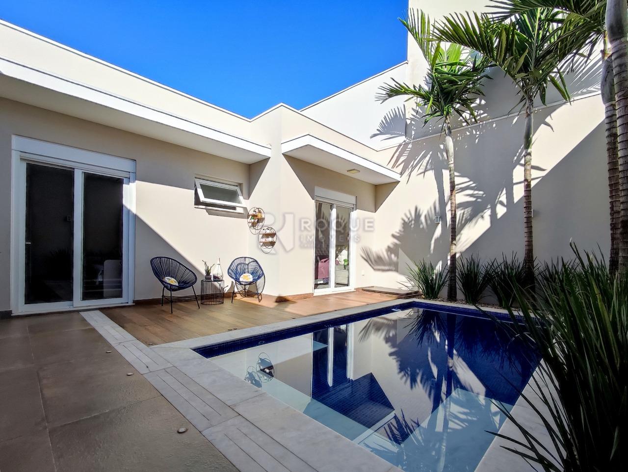Casa em condomínio à venda no bairro Terras de São Bento II: 