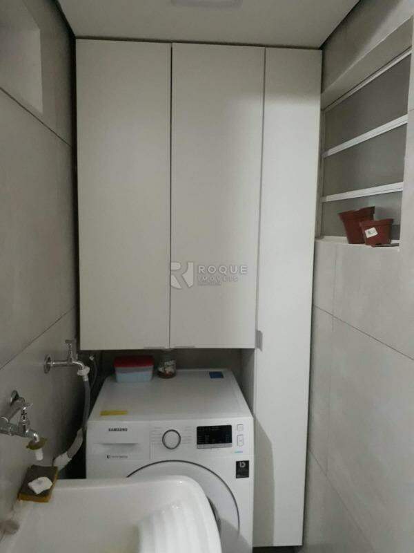 Apartamento à venda no bairro Vila Labaki: