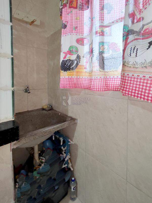 Apartamento à venda no bairro Parque Residencial Abílio Pedro: LAVANDERIA