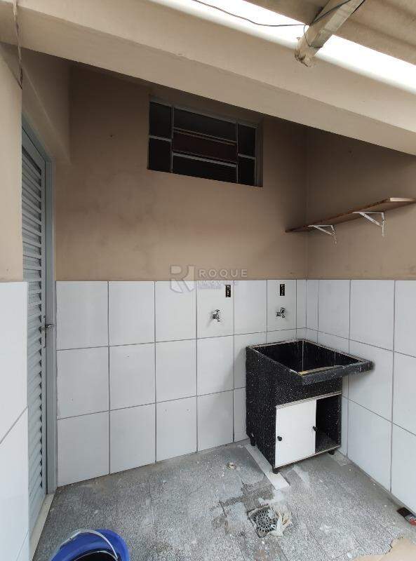 Casa Residencial para aluguel no bairro Jardim Alvorada: Área de serviço 