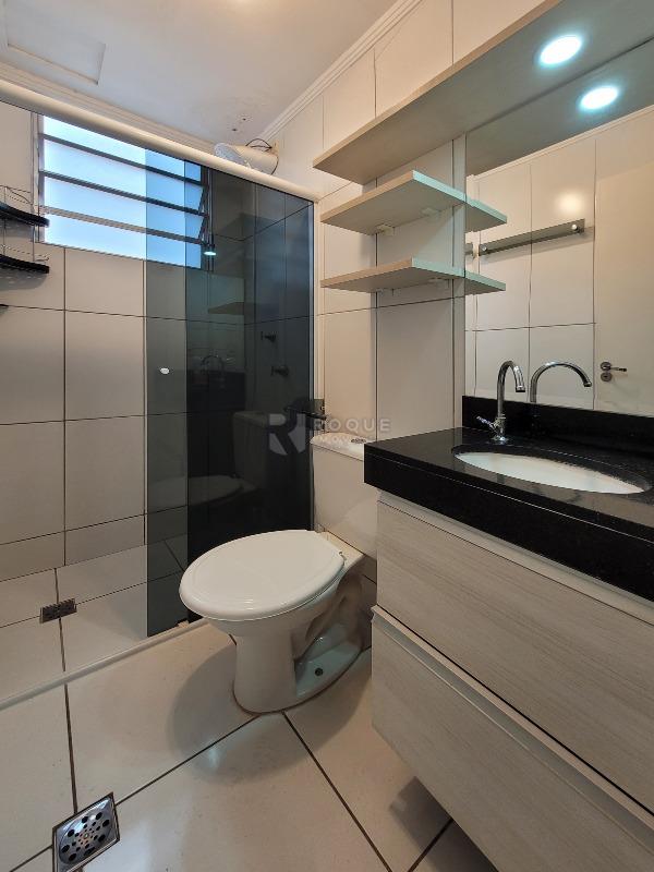 Apartamento para aluguel no bairro Jardim Colina Verde: Wc