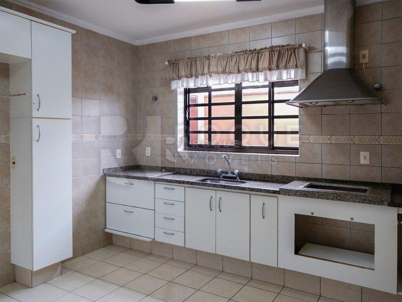 Casa em condomínio à venda no bairro Jardim Parque Avenida: 