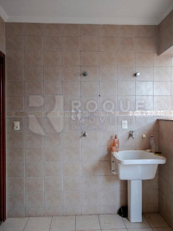 Casa em condomínio à venda no bairro Jardim Parque Avenida: 