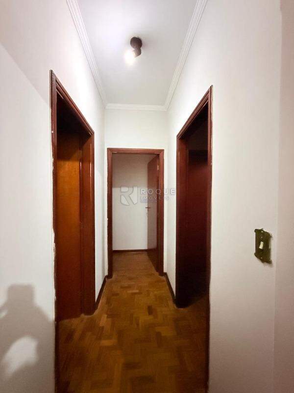 Casa Residencial para aluguel no bairro Vila São João: hall
