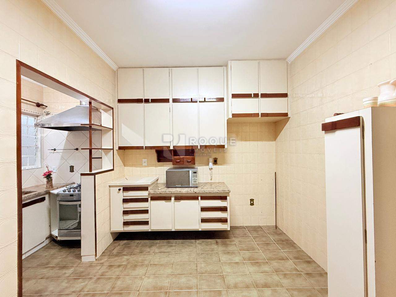Casa Residencial para aluguel no bairro Vila São João: Cozinha