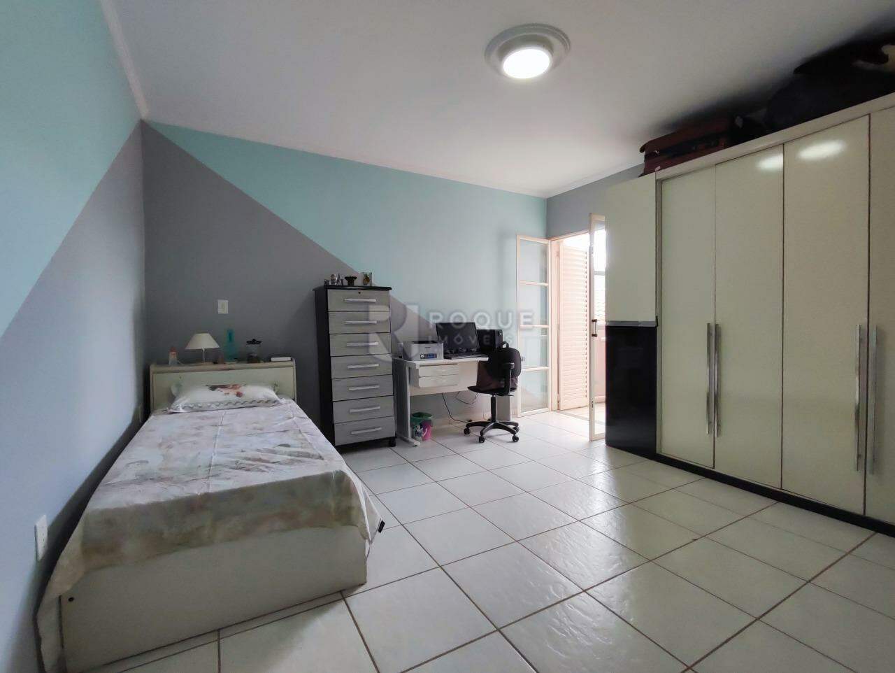 Casa em condomínio à venda no bairro Jardim Nossa Senhora do Amparo: DORMITÓRIO