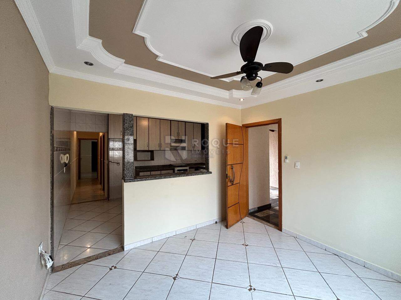 Casa Residencial para aluguel no bairro Jardim Lago Azul: Sala