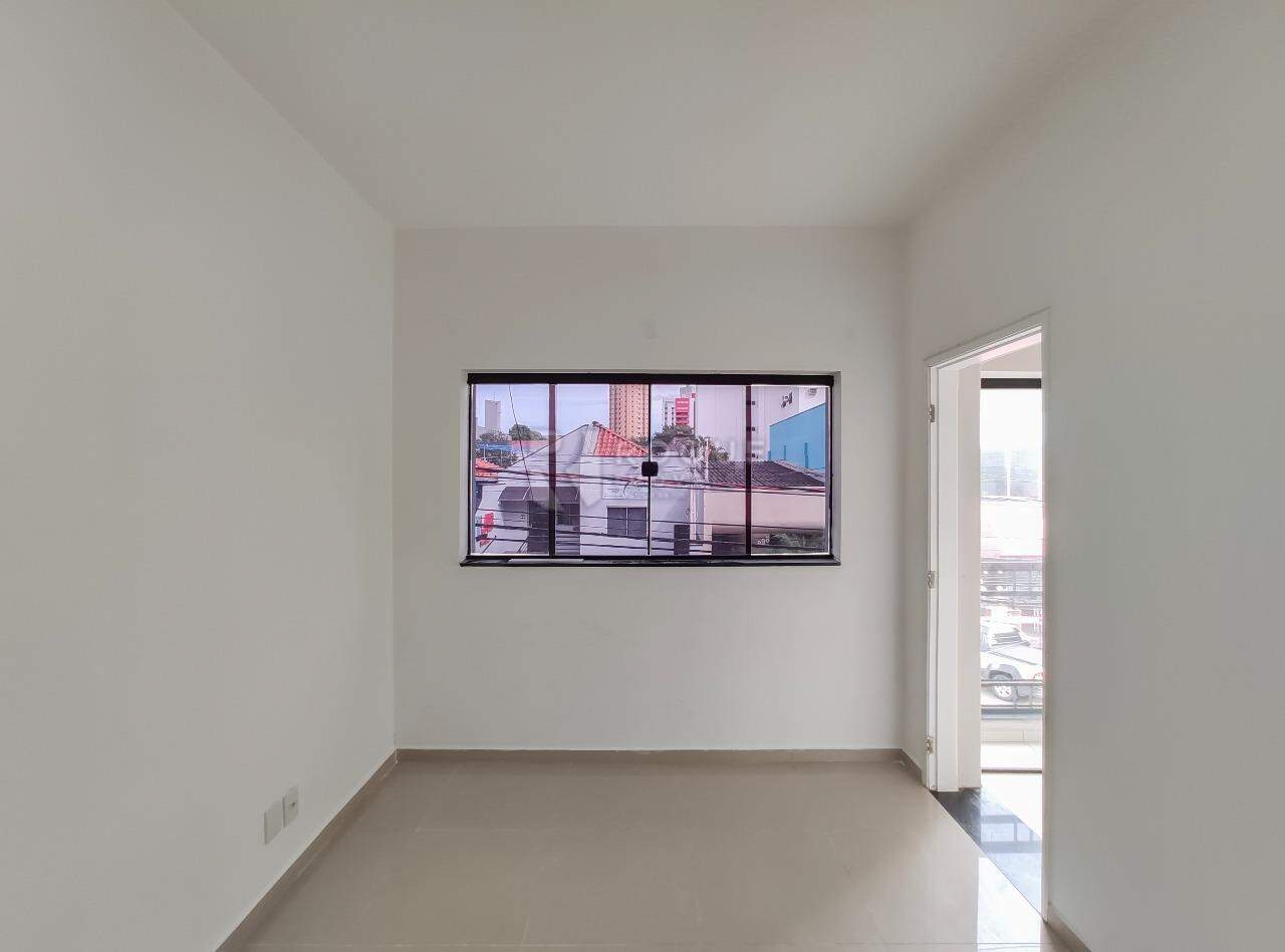 Casa Comercial para aluguel no bairro Centro: Sala 4 segundo andar