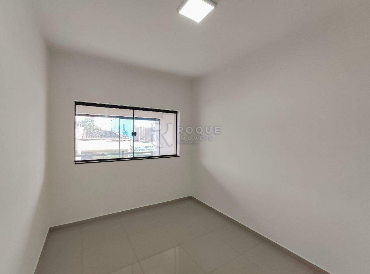 Casa Comercial para aluguel no bairro Centro: Sala 5 segundo andar