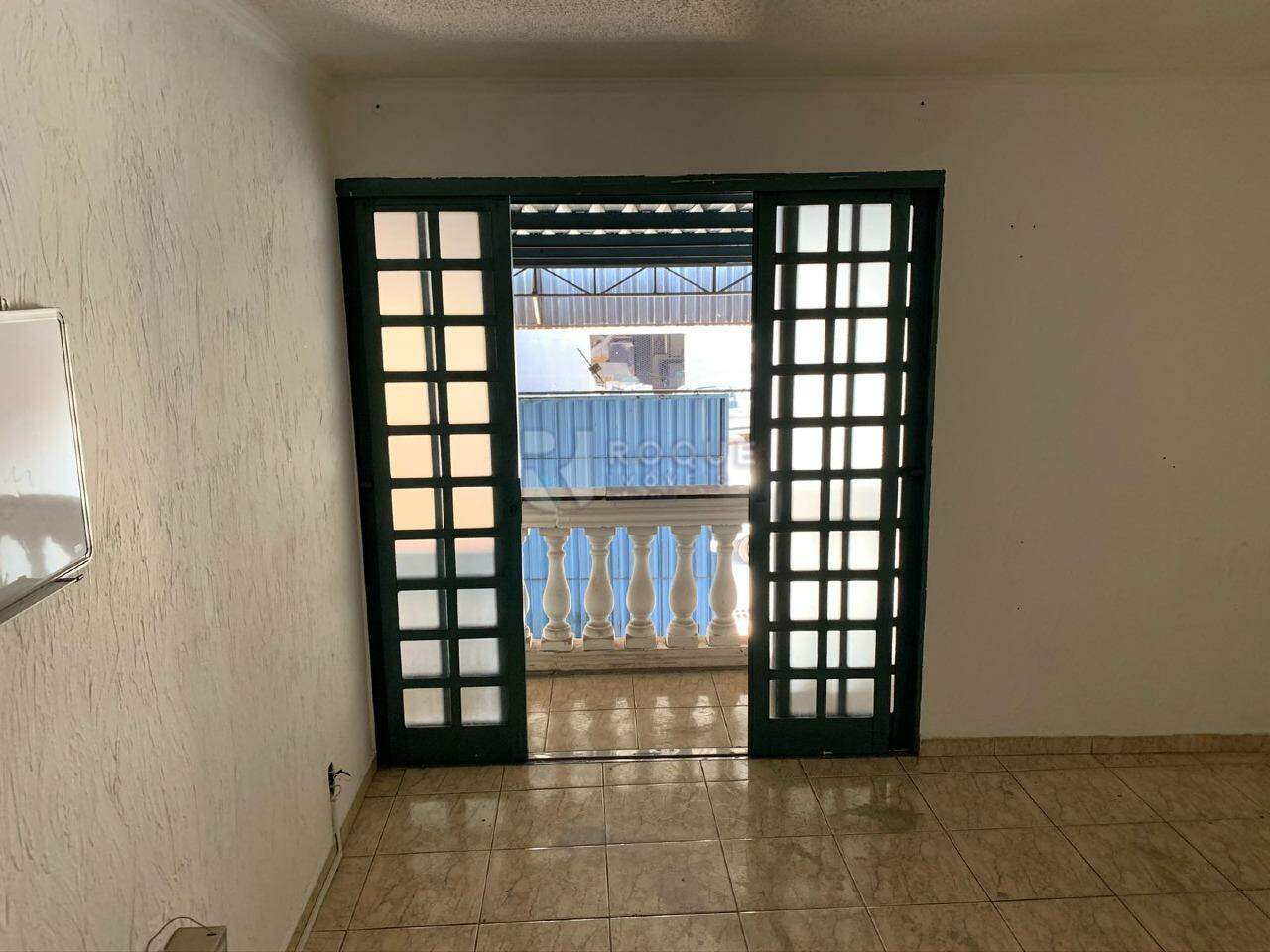 Barracão/Galpão para aluguel no bairro Vila Camargo: Sala