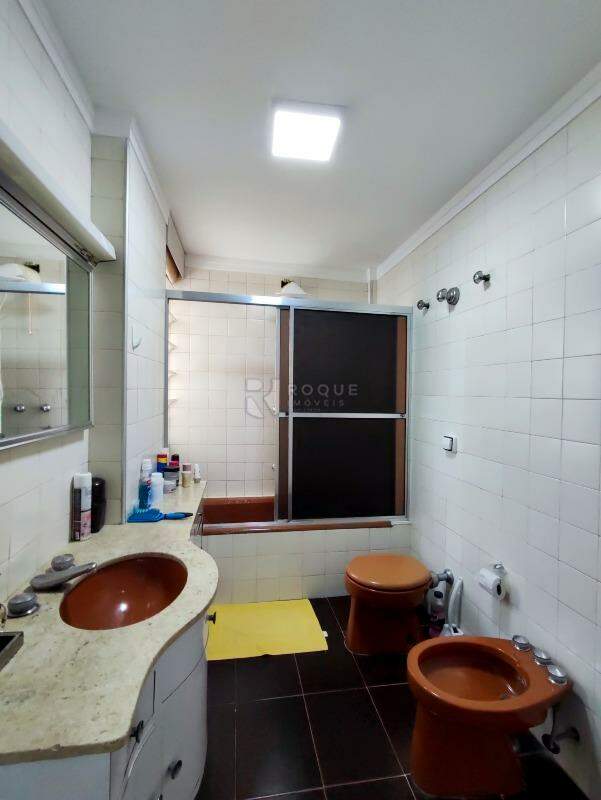 Apartamento à venda no bairro Centro: BANHEIRO SOCIAL
