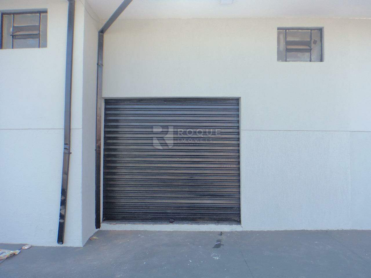 Salão para aluguel no bairro Parque Residencial Santa Eulália: Fachada