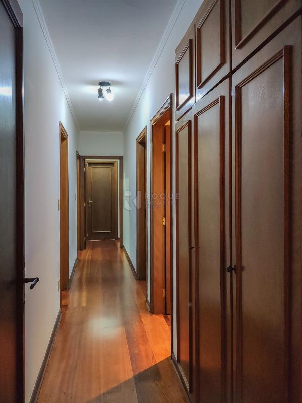 Apartamento para aluguel no bairro Vila Paraiso: Hall 